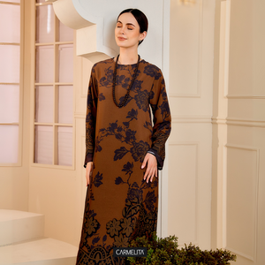 [MADAM MEL'S BIRTHDAY GIFT] ADELINE SLIT DRESS