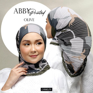 Womens Scarf Pleated Triangle Scarf CHANEL Pleated Scarf Triangle